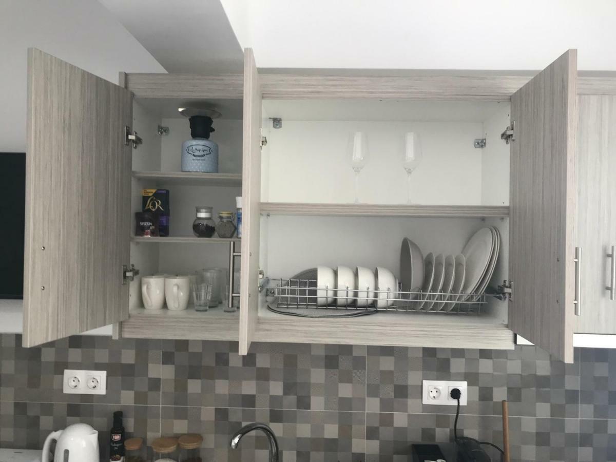 Kamári Sofia'S Apartment מראה חיצוני תמונה